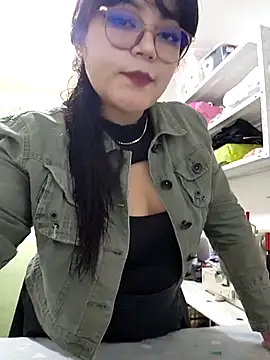 Snapshot of Sakura_0505 chatting on 03/01/25, 09:59 Sakura 0505 online show from 03/01/25, 09:59