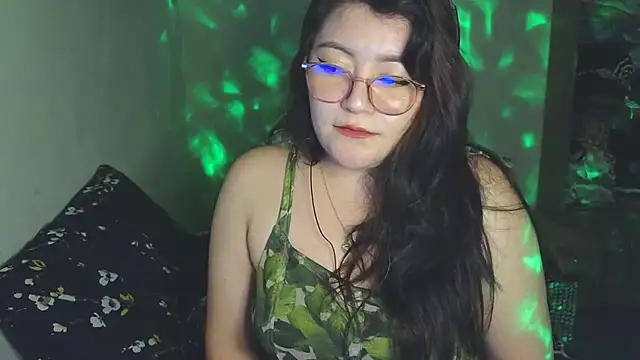 Snapshot of Sakura_0505 chatting on 03/09/25, 01:46 Sakura 0505 online show from 03/09/25, 01:46