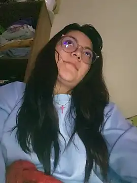 Snapshot of Sakura_0505 chatting on 03/12/25, 03:57 Sakura 0505 online show from 03/12/25, 03:57