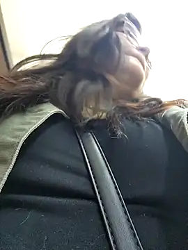 Snapshot of Sakura_0505 chatting on 03/13/25, 08:11 Sakura 0505 online show from 03/13/25, 08:11