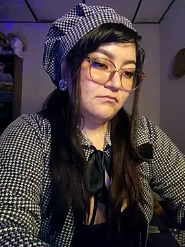 Snapshot of Sakura_0505 chatting on 03/17/25, 10:17 Sakura 0505 online show from 03/17/25, 10:17