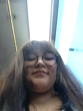 Snapshot of Sakura_0505 chatting on 09/26/25, 10:58 Sakura 0505 online show from 09/26/25, 10:58