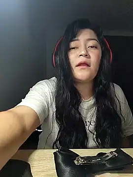 Snapshot of Sakura_0505 chatting on 12/03/25, 11:47 Sakura 0505 online show from 12/03/25, 11:47