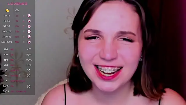 KindHazelHere  online show from 03/22/25, 05:17