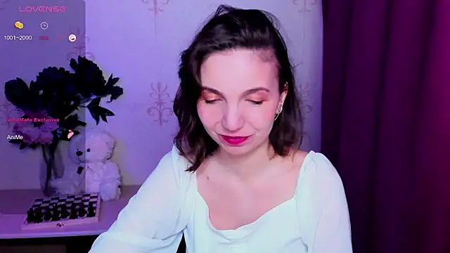 KindHazelHere  online show from 03/20/26, 09:08