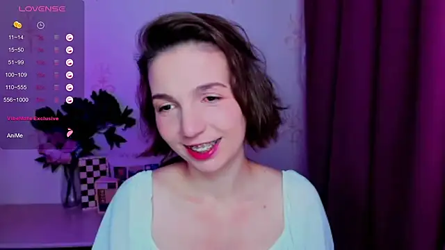 Snapshot of KindHazelHere_ chatting on 07/19/26, 04:16 KindHazelHere online show from 07/19/26, 04:16