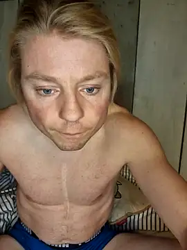 Tobias112cc online show from 11/06/25, 08:10