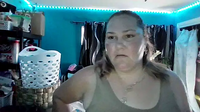 Sexynikki6969xh online show from 05/24/26, 10:37