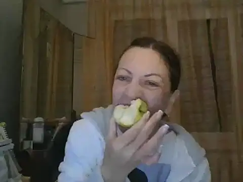 ShawnaAdams online show from 02/13/25, 08:24