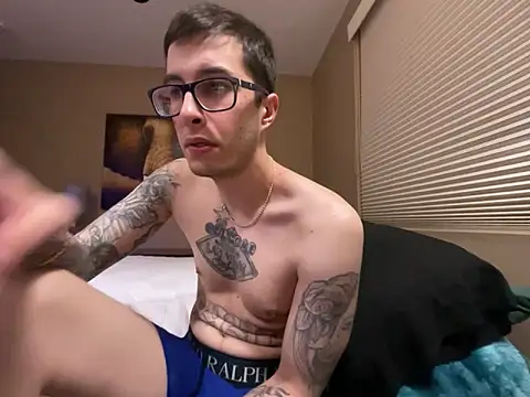 Snapshot of Bwcjoshbanks chatting on 01/27/25, 06:52 Bwcjoshbanks online show from 01/27/25, 06:52