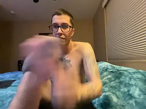 Snapshot of Bwcjoshbanks chatting on 02/14/25, 05:41 Bwcjoshbanks online show from 02/14/25, 05:41