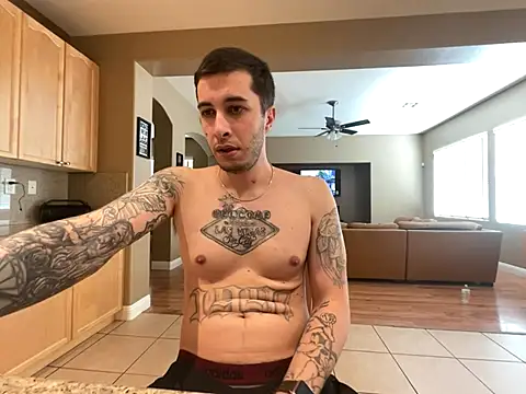 Snapshot of Bwcjoshbanks chatting on 09/24/25, 08:56 Bwcjoshbanks online show from 09/24/25, 08:56