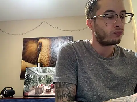 Snapshot of Bwcjoshbanks chatting on 08/07/26, 07:05 Bwcjoshbanks online show from 08/07/26, 07:05