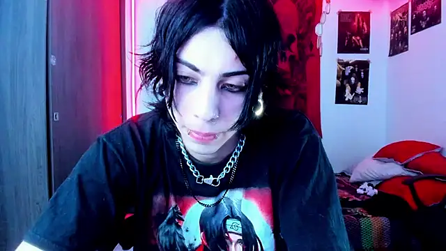 dussk  online show from 02/13/25, 06:41