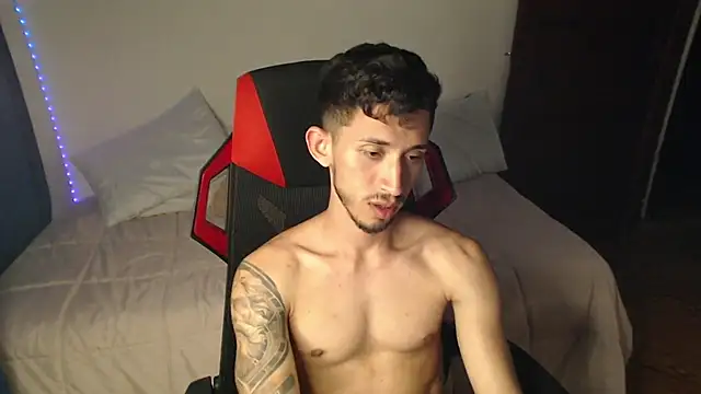 stevenSEX123 online show from 12/01/24, 11:04