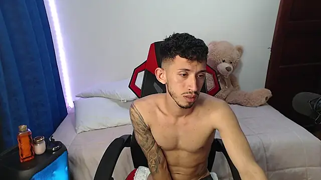 stevenSEX123 online show from 12/25/24, 03:40