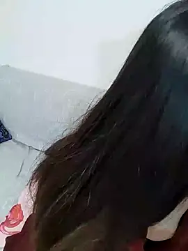 Lu Nana online show from 02/04/25, 01:27