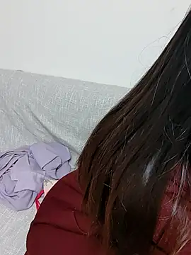 Lu Nana online show from 03/05/25, 01:21