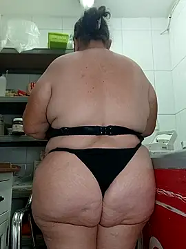 eroticjessitop online show from 04/19/26, 06:10