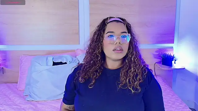  nickypurple  online show from 09/27/25, 06:35