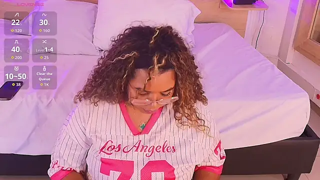  nickypurple  online show from 11/20/25, 07:13