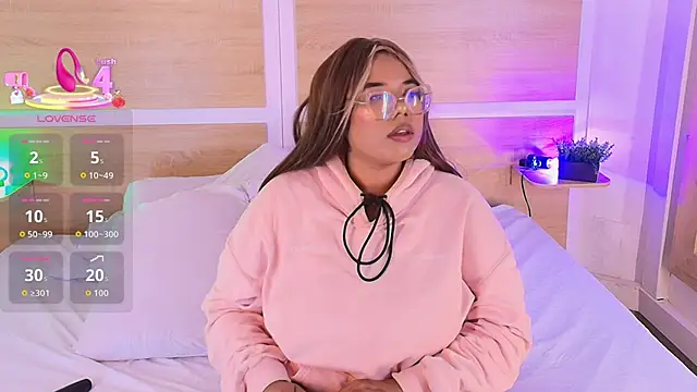  nickypurple  online show from 02/10/26, 07:18