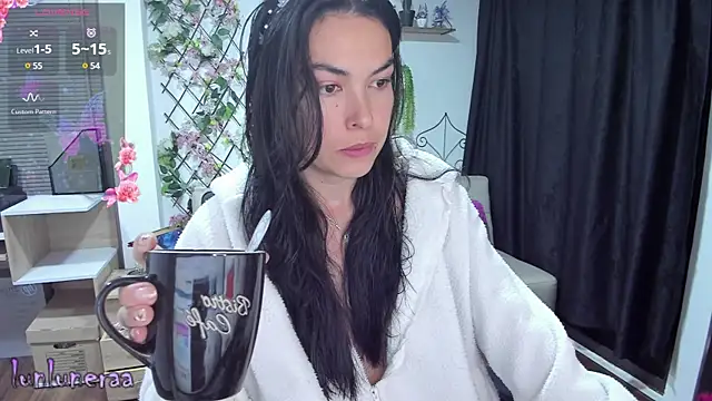 Lunlunera online show from 02/06/25, 04:53