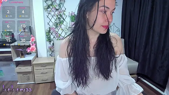 Lunlunera online show from 03/12/25, 04:30