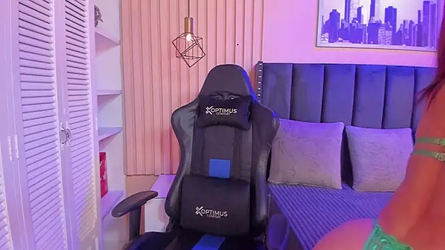 ashlye miller  online show from 01/08/25, 03:40