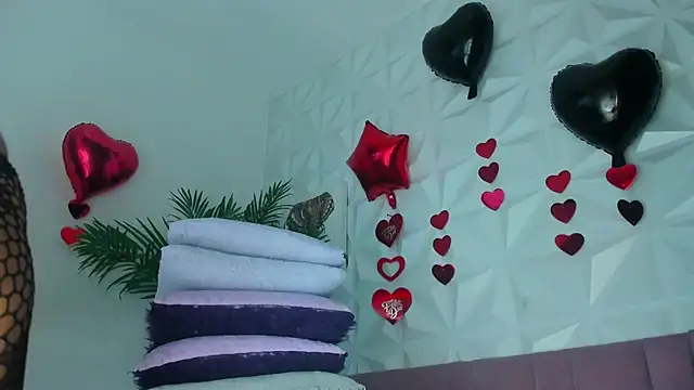 Hellen Sky online show from 03/14/26, 07:19