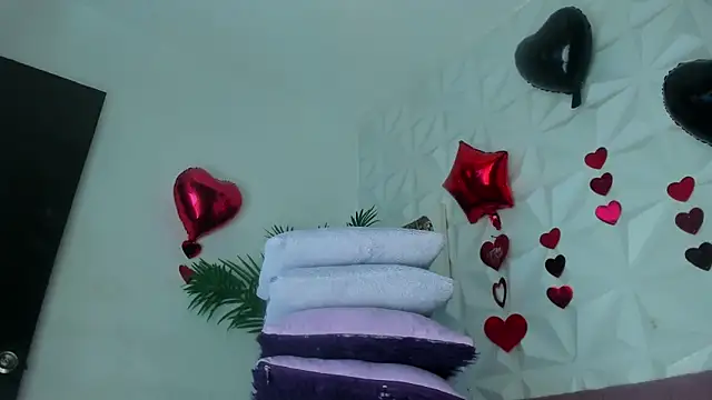 Hellen Sky online show from 04/14/26, 07:09