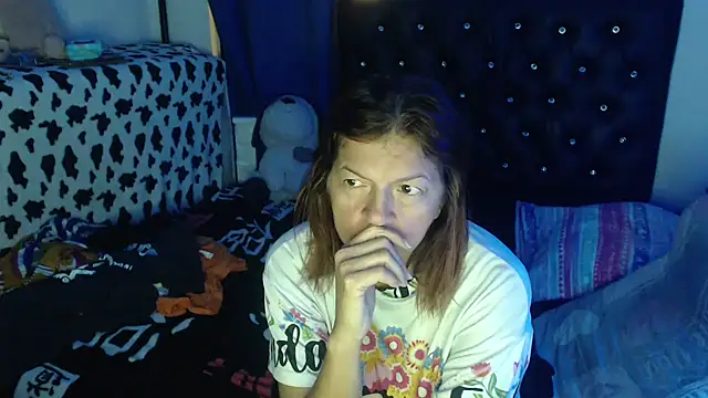 jellyfishhot online show from 11/07/25, 07:47