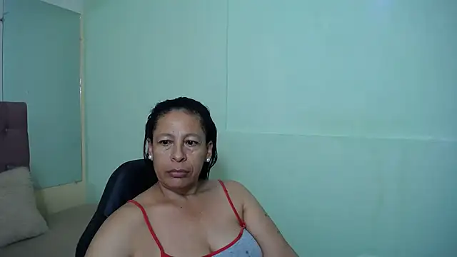 mature martina online show from 03/01/25, 02:26