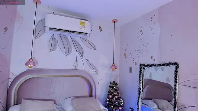 JESYSOZ23  online show from 01/15/25, 03:33