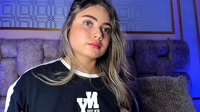 AnnyLopezz  online show from 12/30/24, 07:26