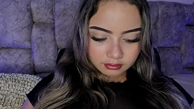 AnnyLopezz  online show from 01/07/25, 06:59