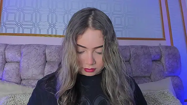 AnnyLopezz  online show from 01/13/25, 03:45