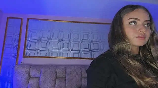 AnnyLopezz  online show from 01/28/25, 09:51