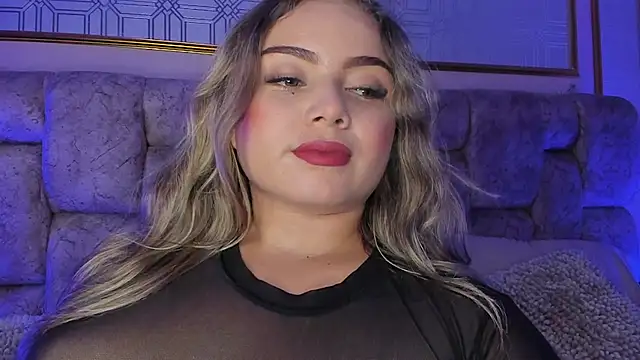 AnnyLopezz  online show from 02/01/25, 06:54