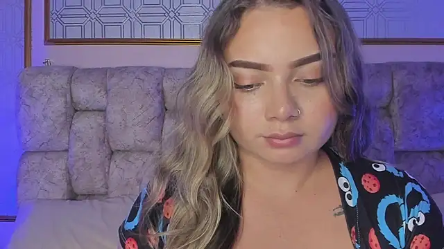 AnnyLopezz  online show from 03/03/25, 06:59