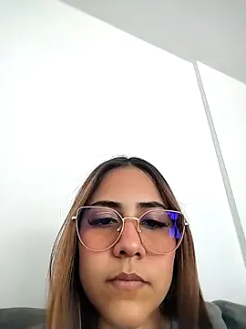 AnnyLopezz  online show from 02/09/26, 07:51