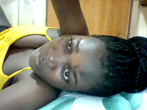 Snapshot of Alessandrajenna chatting on 02/14/25, 09:21 Alessandrajenna online show from 02/14/25, 09:21