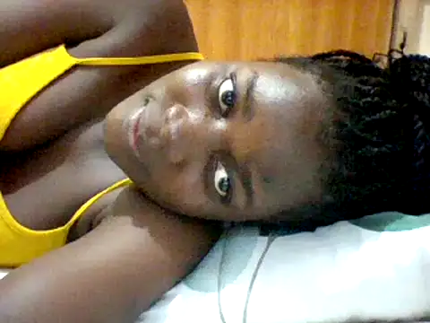 Snapshot of Alessandrajenna chatting on 02/17/25, 06:15 Alessandrajenna online show from 02/17/25, 06:15