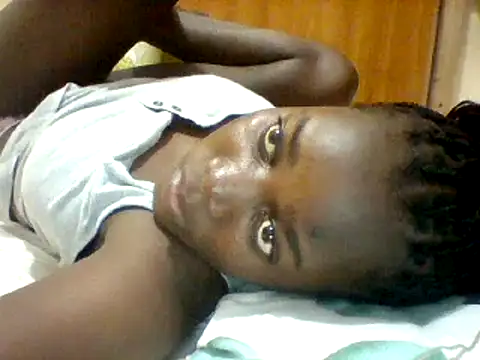 Snapshot of Alessandrajenna chatting on 02/25/25, 03:38 Alessandrajenna online show from 02/25/25, 03:38