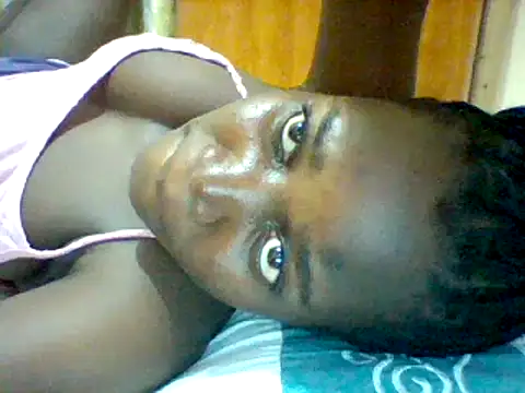 Snapshot of Alessandrajenna chatting on 03/04/25, 06:29 Alessandrajenna online show from 03/04/25, 06:29