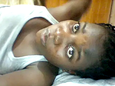 Snapshot of Alessandrajenna chatting on 03/17/25, 05:27 Alessandrajenna online show from 03/17/25, 05:27