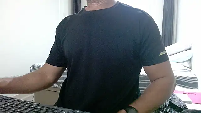 Snapshot of danilostorm7 chatting on 10/21/25, 08:31 danilostorm7 online show from 10/21/25, 08:31