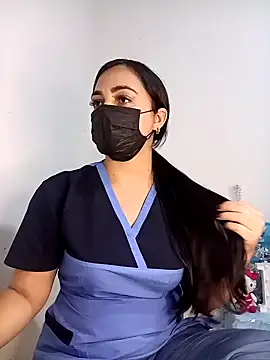 Snapshot of MEGAN_X0XX chatting on 12/27/24, 01:53 MEGAN X0XX online show from 12/27/24, 01:53