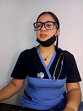 Snapshot of MEGAN_X0XX chatting on 09/12/25, 10:43 MEGAN X0XX online show from 09/12/25, 10:43