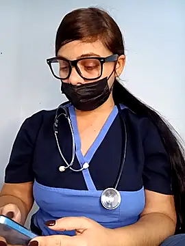 Snapshot of MEGAN_X0XX chatting on 10/12/25, 09:03 MEGAN X0XX online show from 10/12/25, 09:03